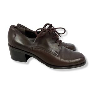 90s Nine West Brown Heeled Oxfords Size 8